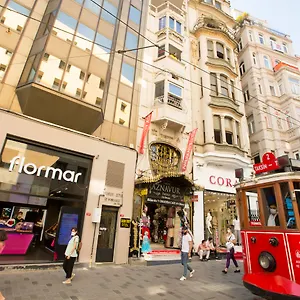Golden Street Istambul