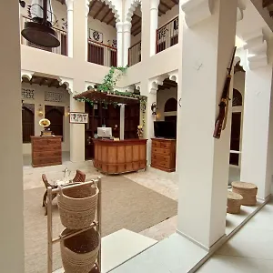 hyba-hostel-hotel.dubaihotelsoffers.com/